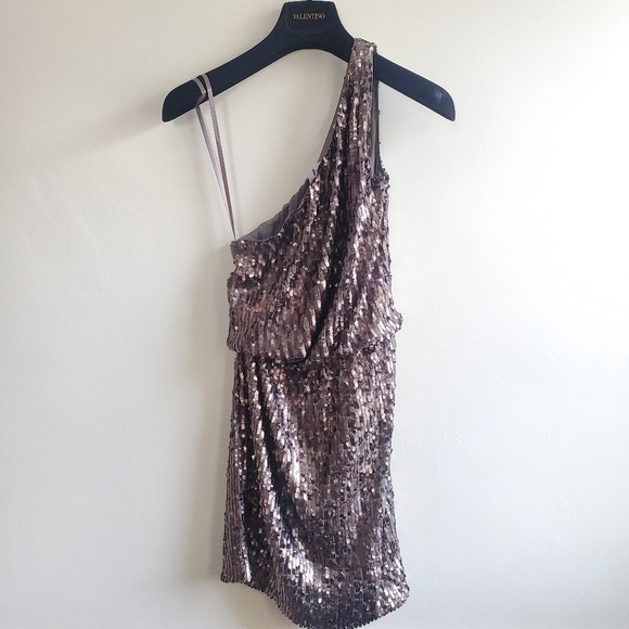 New Halston Heritage Sheath 1 Shoulder Sequin Gunmetal Cocktail Mini Dress Small - Picture 8 of 13